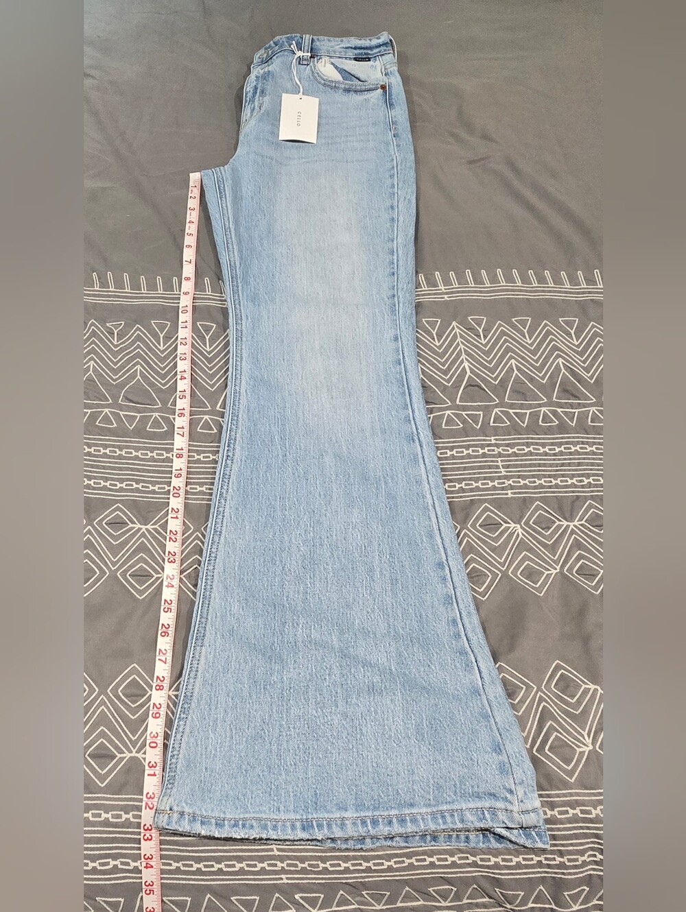 Cello High Waisted Flare Style Jeans Size 9 - Picture 3 of 8